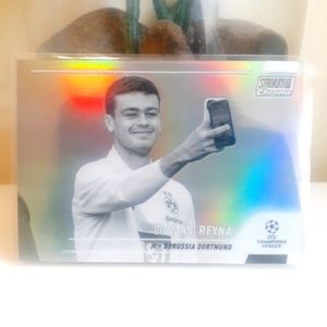GIOVANNI REYNA 2021-22 Stadium Club Chrome UEFA Black White Refractor 2/299